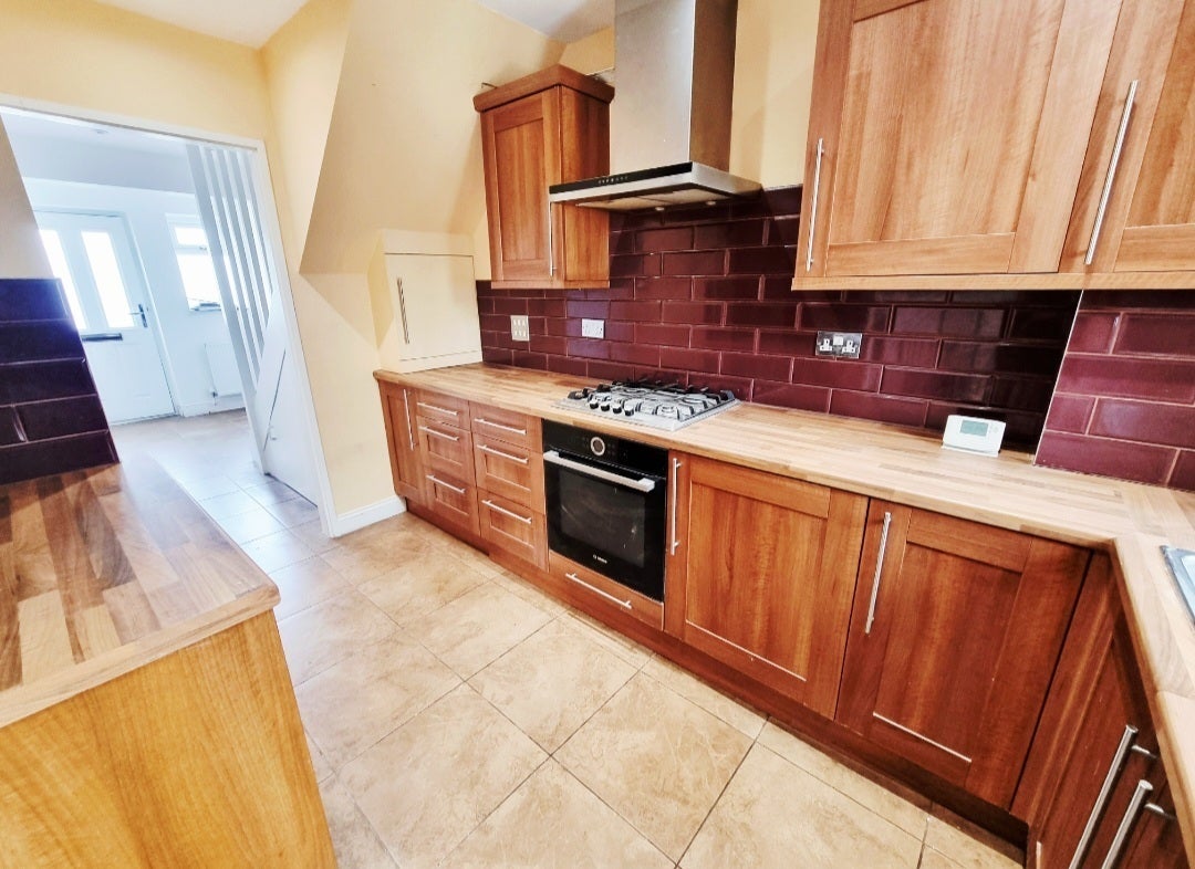 House Foxfield in Stevenage