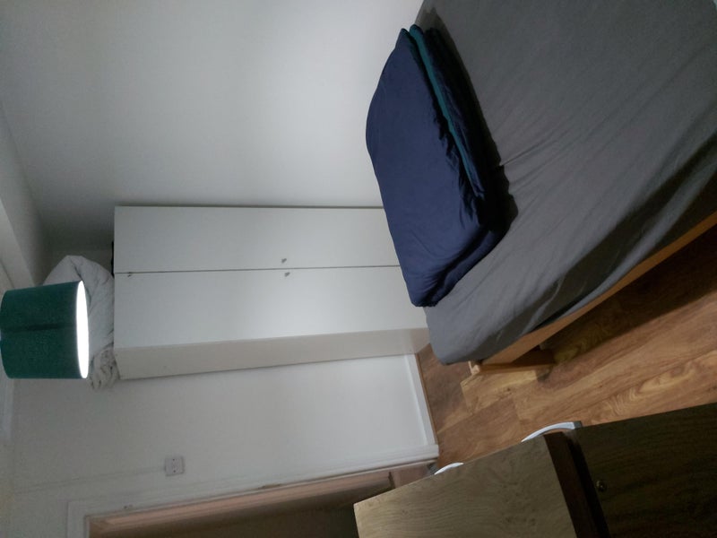 Room Leytonstone Road in Greater London