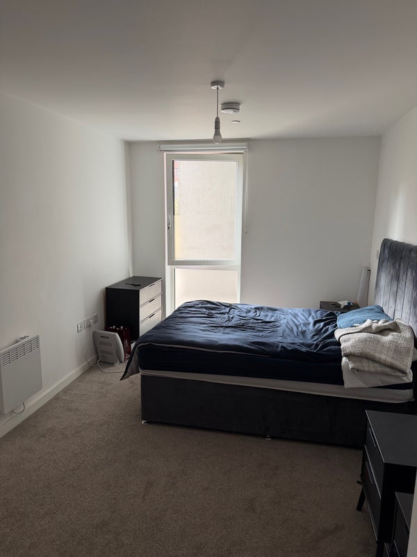 Room Chapel Street in Salford