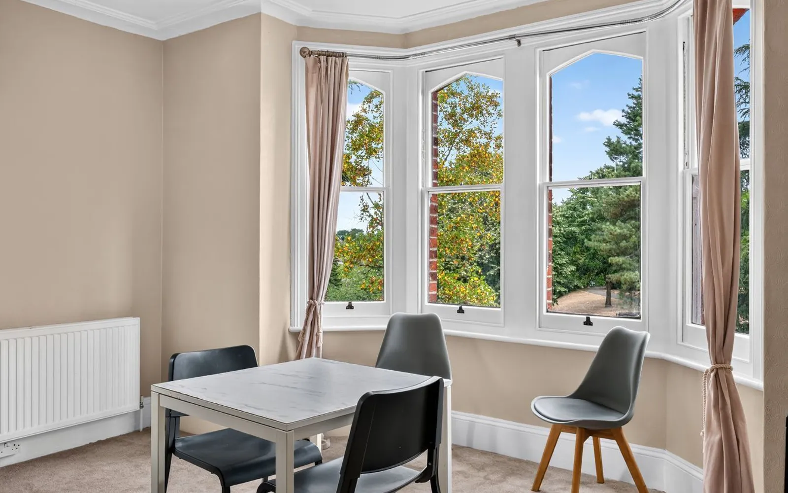 Flat Sullivan's Reach in Elmbridge