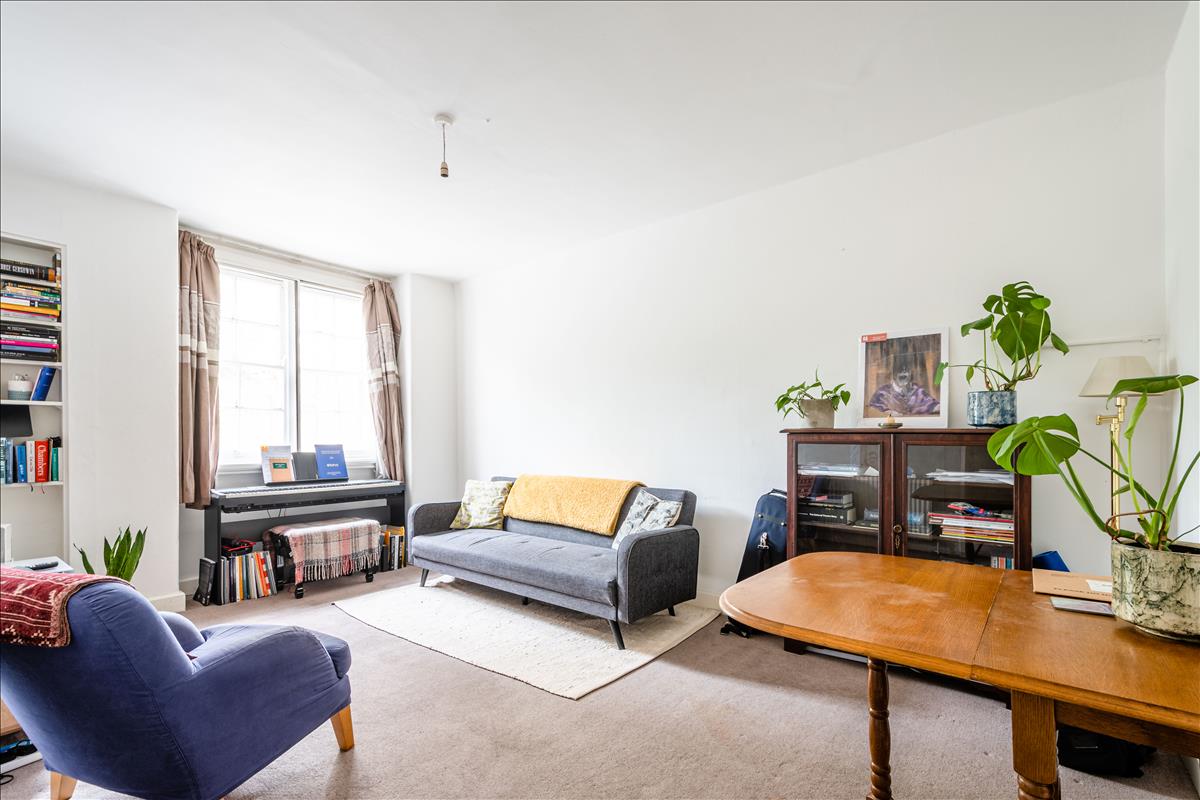 Flat Hastings Street in Greater London