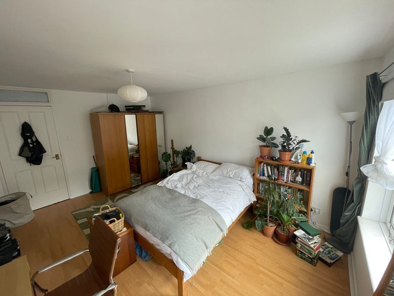 Room Northwold Road in Greater London
