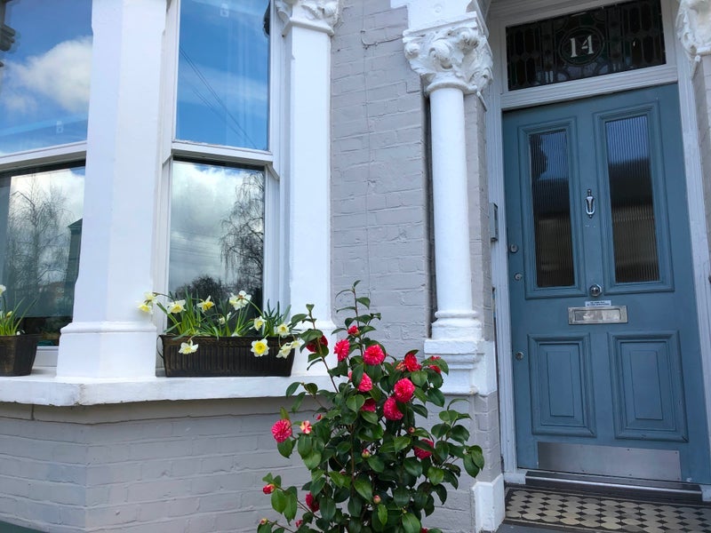 Flat Cotherstone Road in Greater London