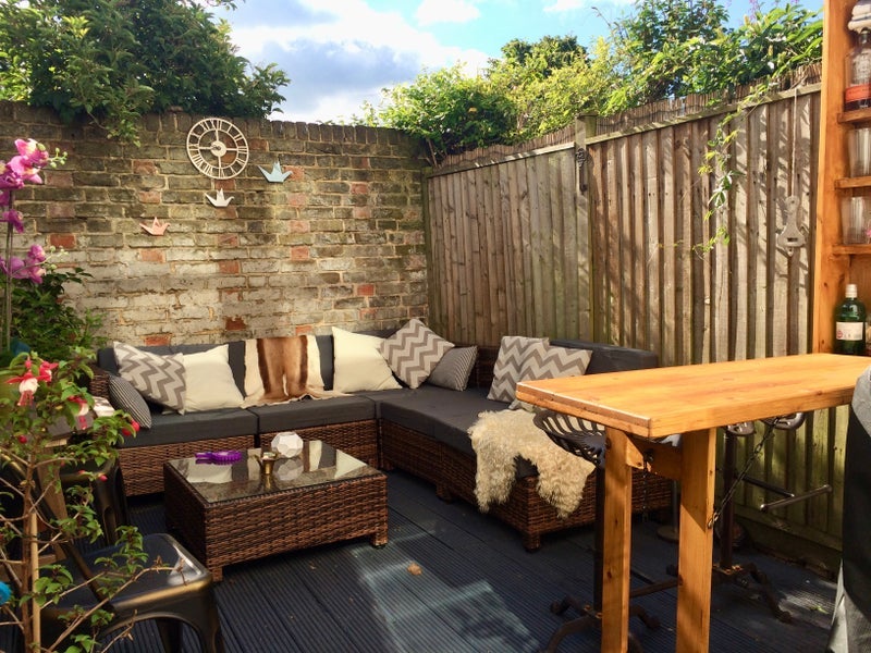 Flat Cotherstone Road in Greater London