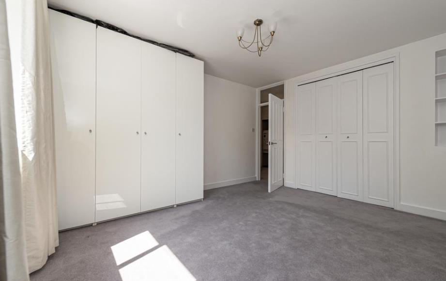 Flat Harewood Avenue in City of Westminster