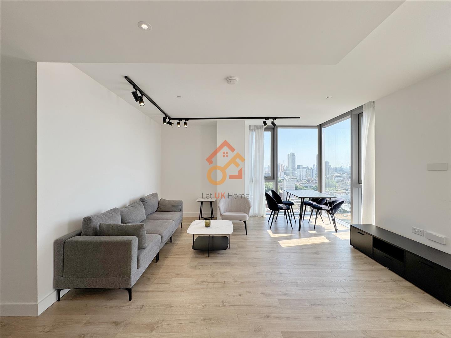 Flat Bollinder Place in London
