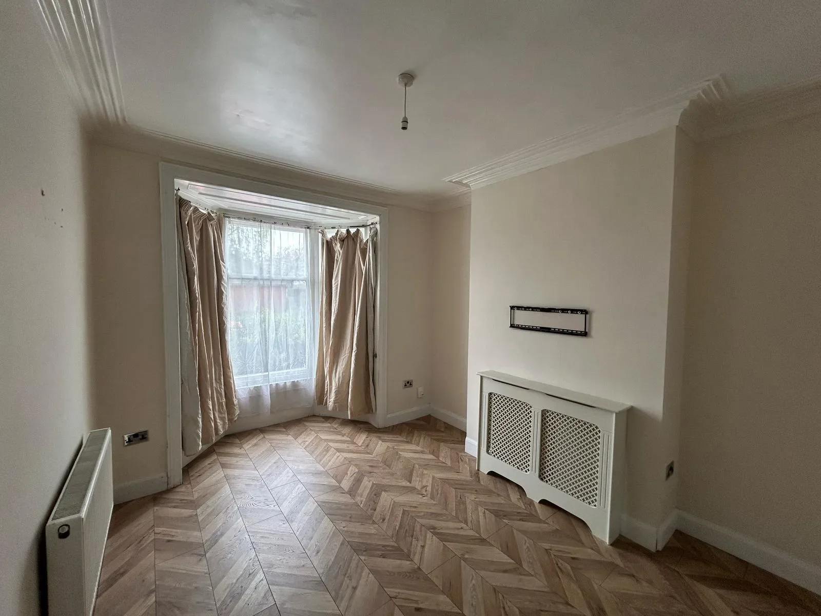 Flat Thornaby Road in Thornaby-on-Tees