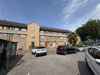 Flat Sparrow Green in Greater London