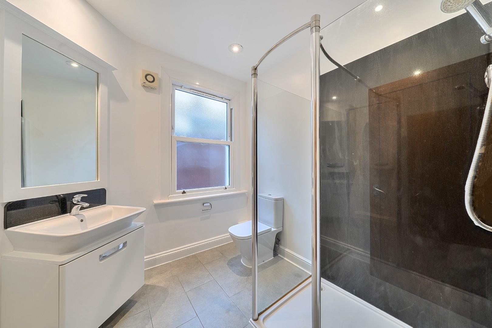 Flat John Ruskin Street in Greater London