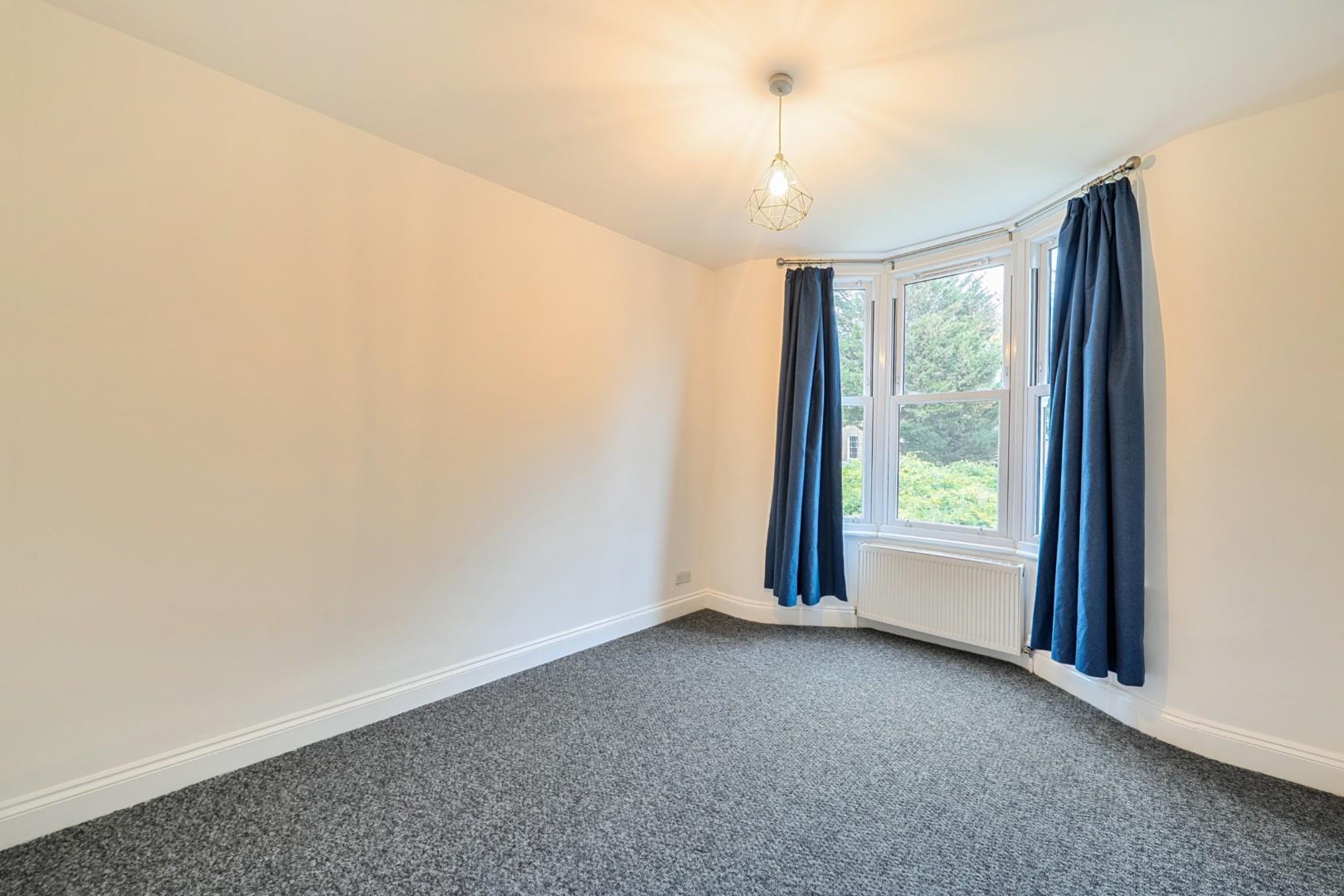 Flat John Ruskin Street in Greater London