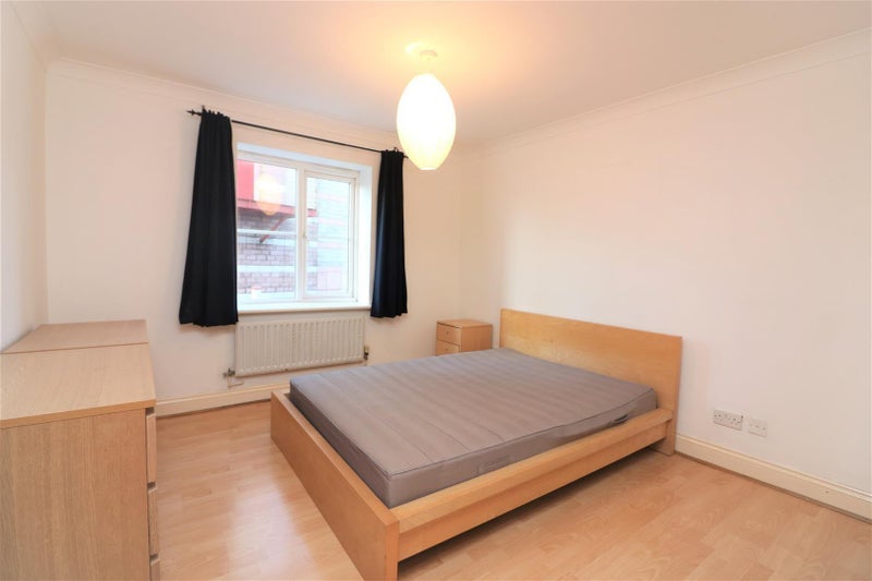 Room Horseferry Road in Greater London