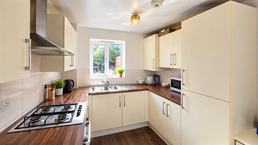 Flat Arran Way in Milton Keynes