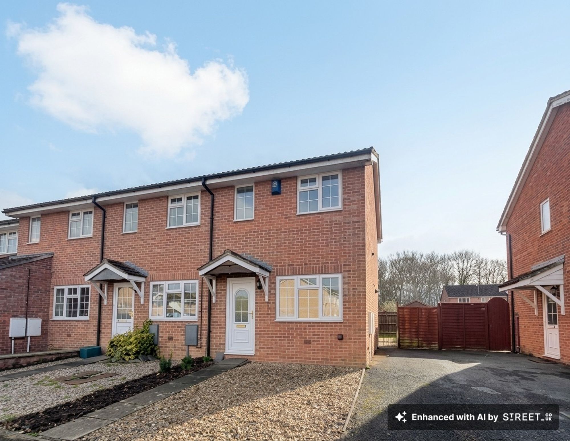 House Ryburn Close in Taunton