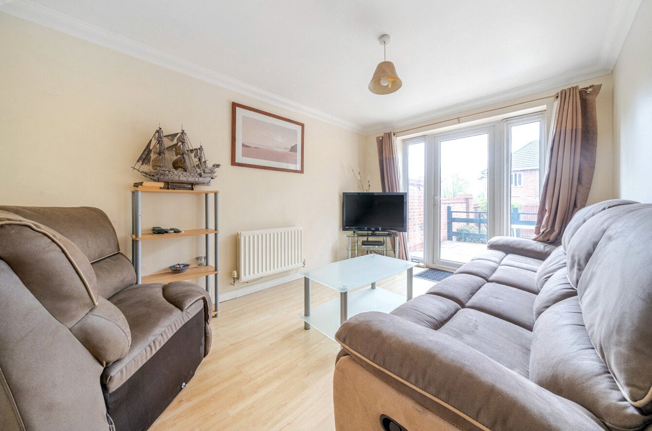 Room Little Horse Close in Earley