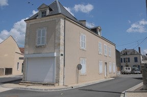 Appartement Route de Néret à Thevet-Saint-Julien