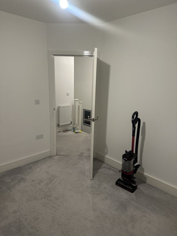 Room Stephenson Road in Nottingham
