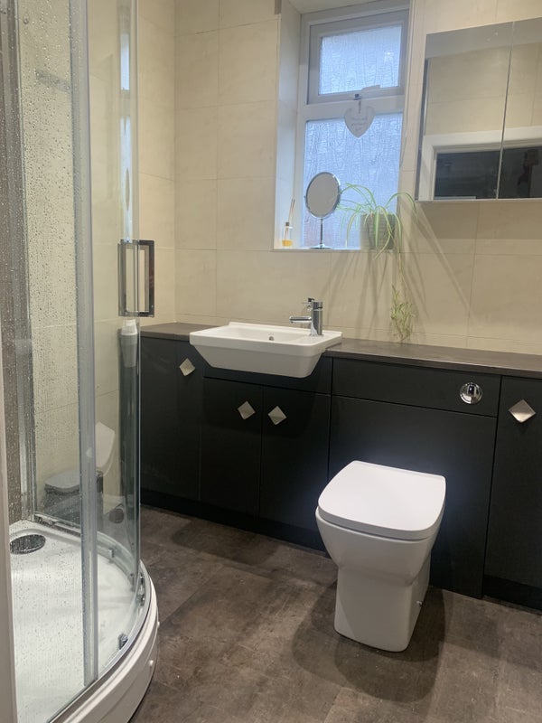 Room Kent Road in Poole