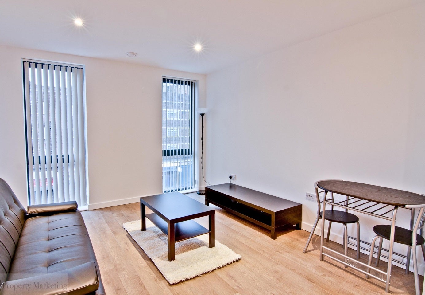 Flat Ben Jonson Road in Greater London
