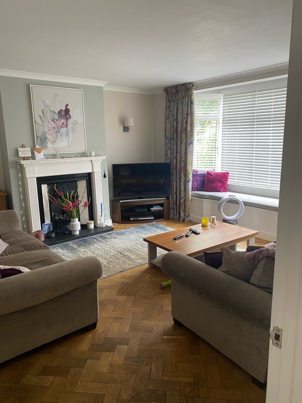 Room Tyrells Close in Chelmsford
