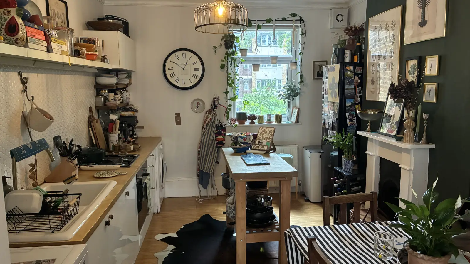 Flat Reighton Road in Greater London