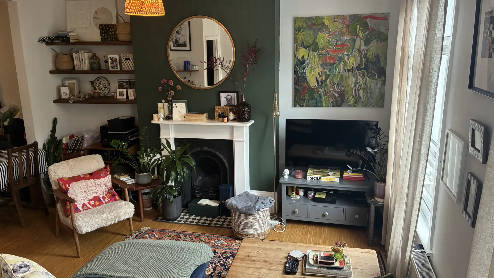 Flat Reighton Road in Greater London