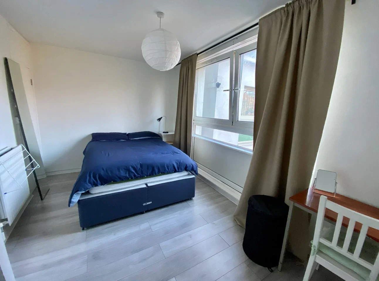 Room Royal Crescent Mews in Greater London