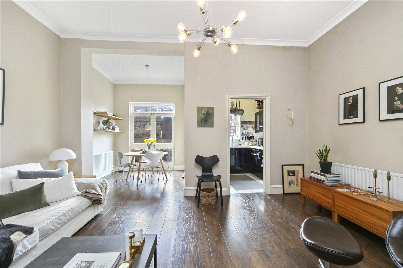 Flat Monmouth Road in City of Westminster