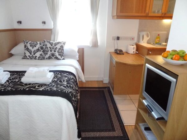 Flat Parfrey Street in Greater London