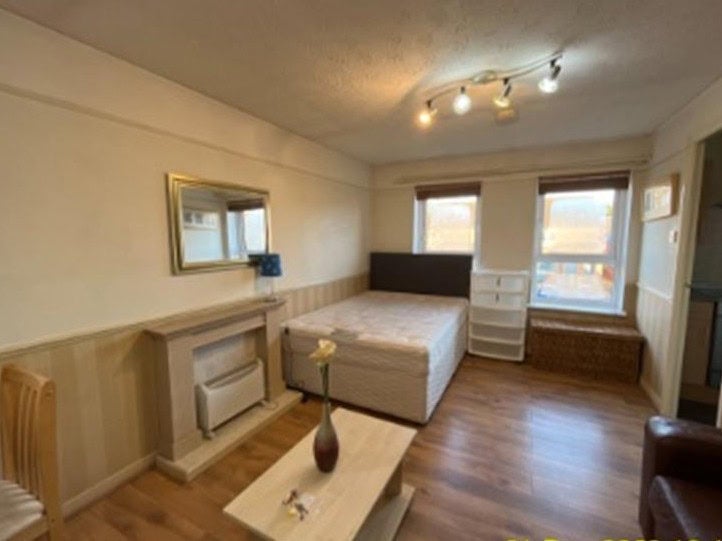 Flat Stoneyhill Road in Musselburgh