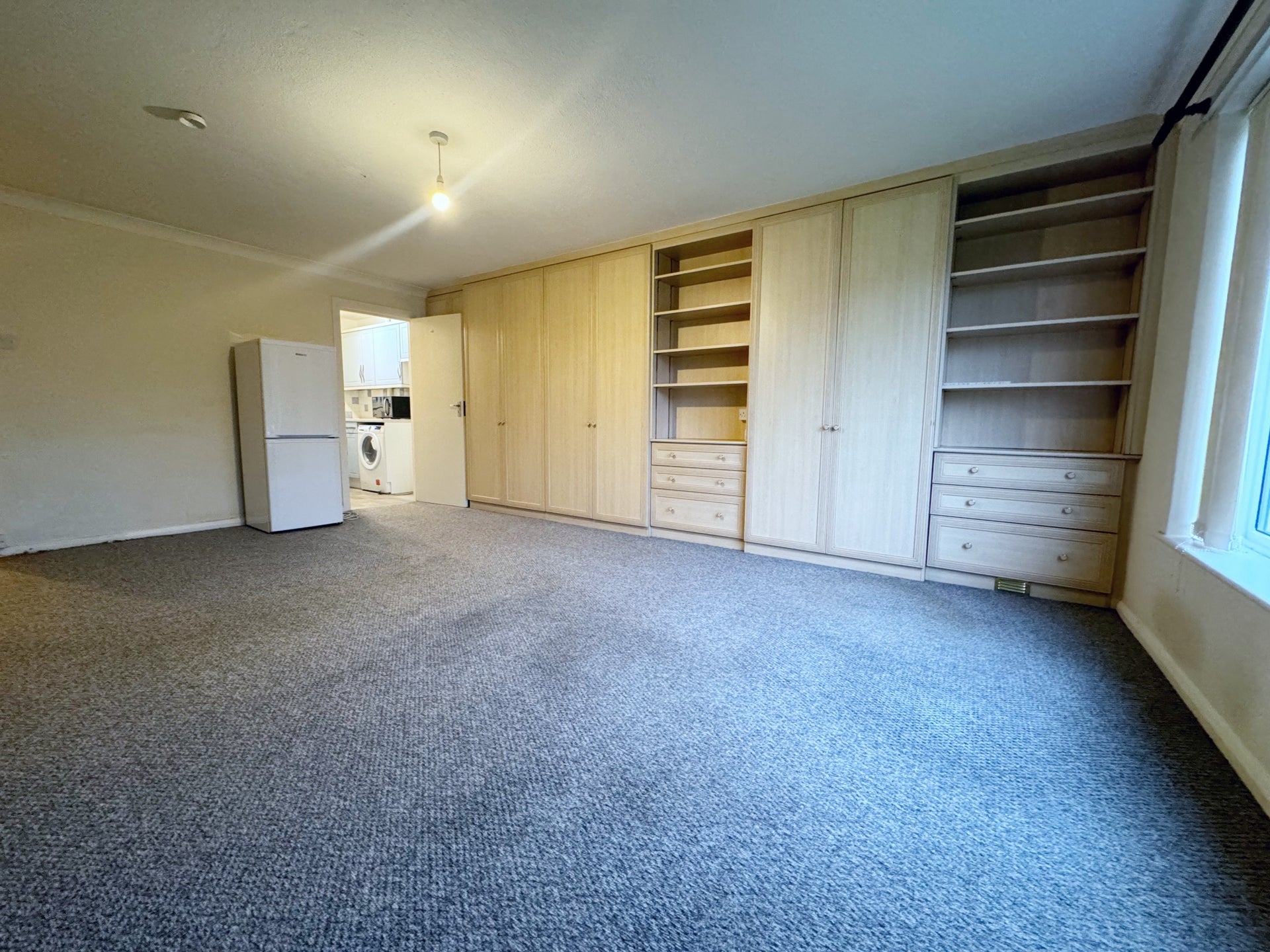 Flat Goring Road in Worthing