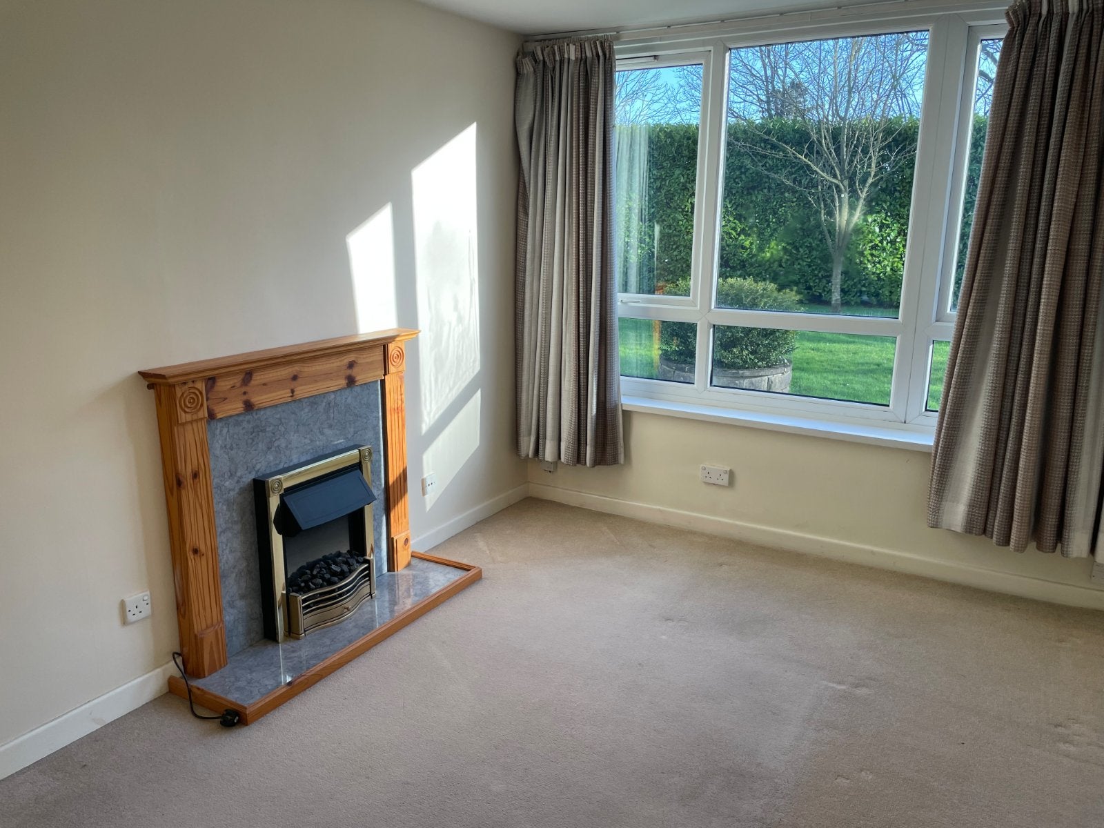 Flat Ingledew Court in Leeds