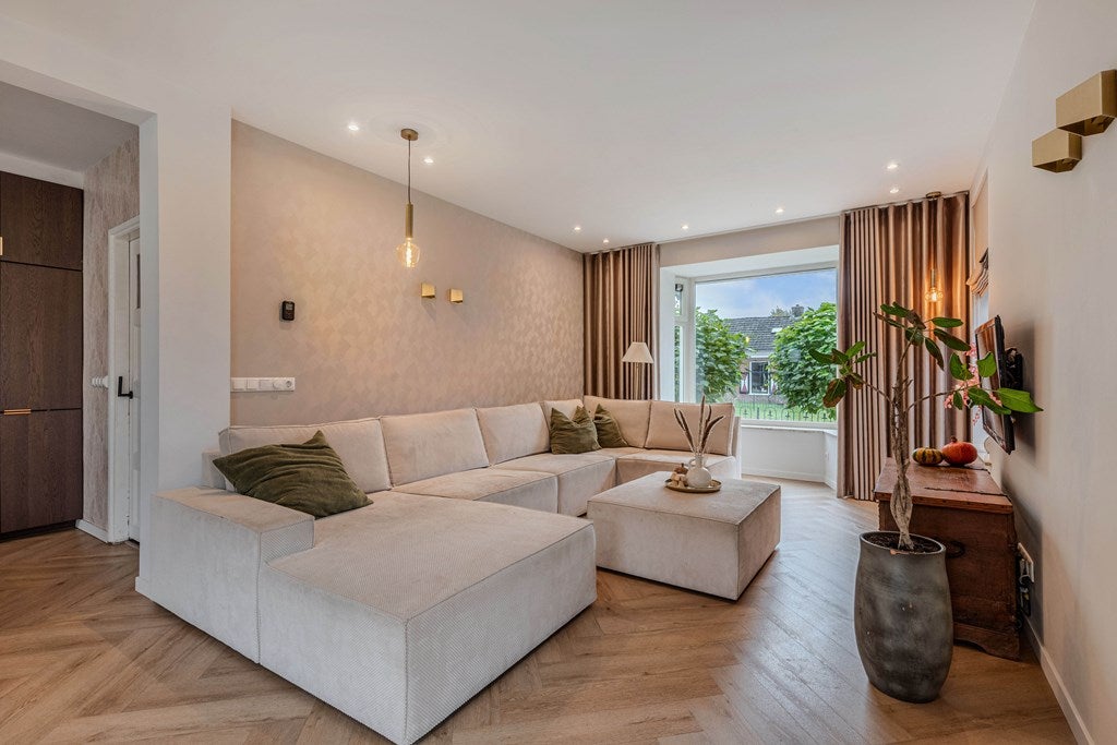 Vrijstaande woning te koop: Kerkstraat 13, Oudemirdum