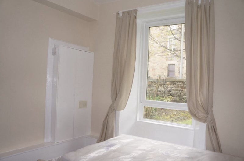 Room Roseburn Place in City of Edinburgh