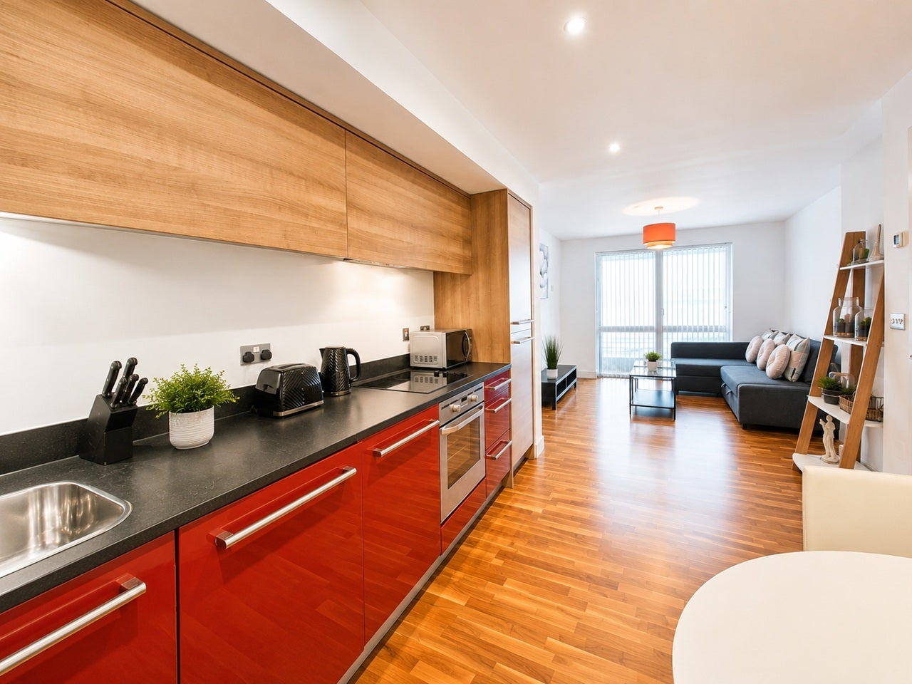 Flat Edgbaston Crescent in Birmingham
