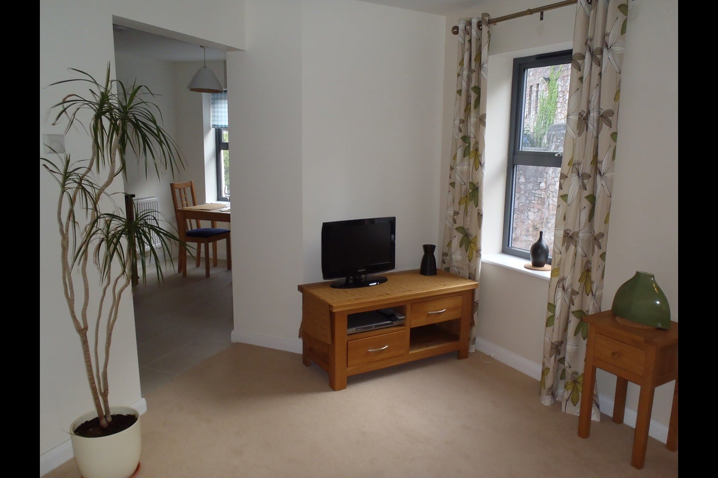 Flat Horfield Road in Bristol