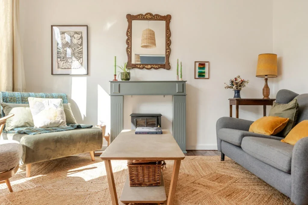 House Hilversum Crescent in Greater London