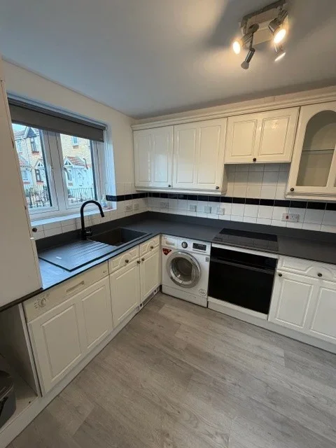 House Eden Close in Greater London