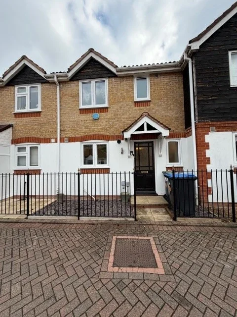 House Eden Close in Greater London