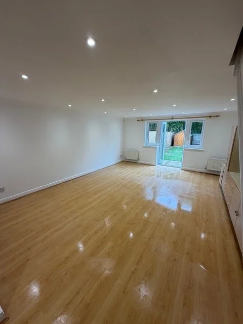 House Eden Close in Greater London