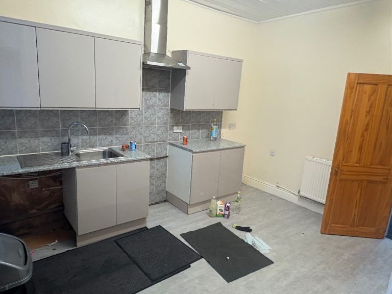 House Brompton Street in Chadderton