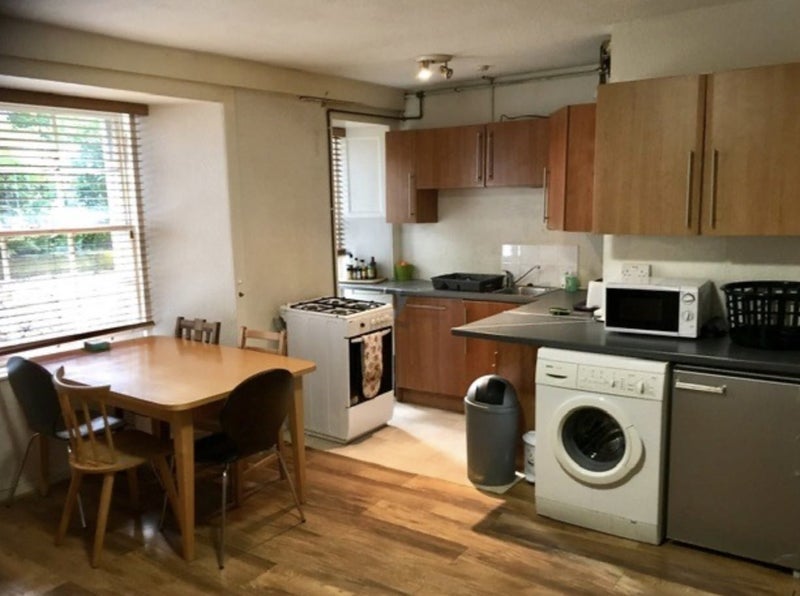 Room West Newington Place in City of Edinburgh