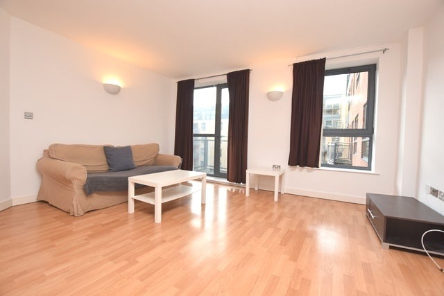 Flat Fitzwilliam Street in Sheffield
