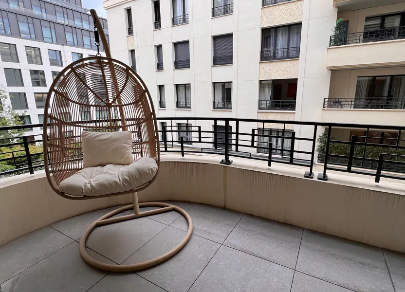 Flat Rue Baudin in Levallois-Perret