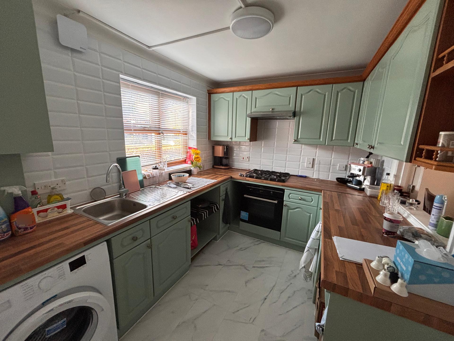 Room Beaumont Place in Greater London
