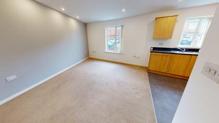 Flat Longfellow Close in Stoke-on-Trent