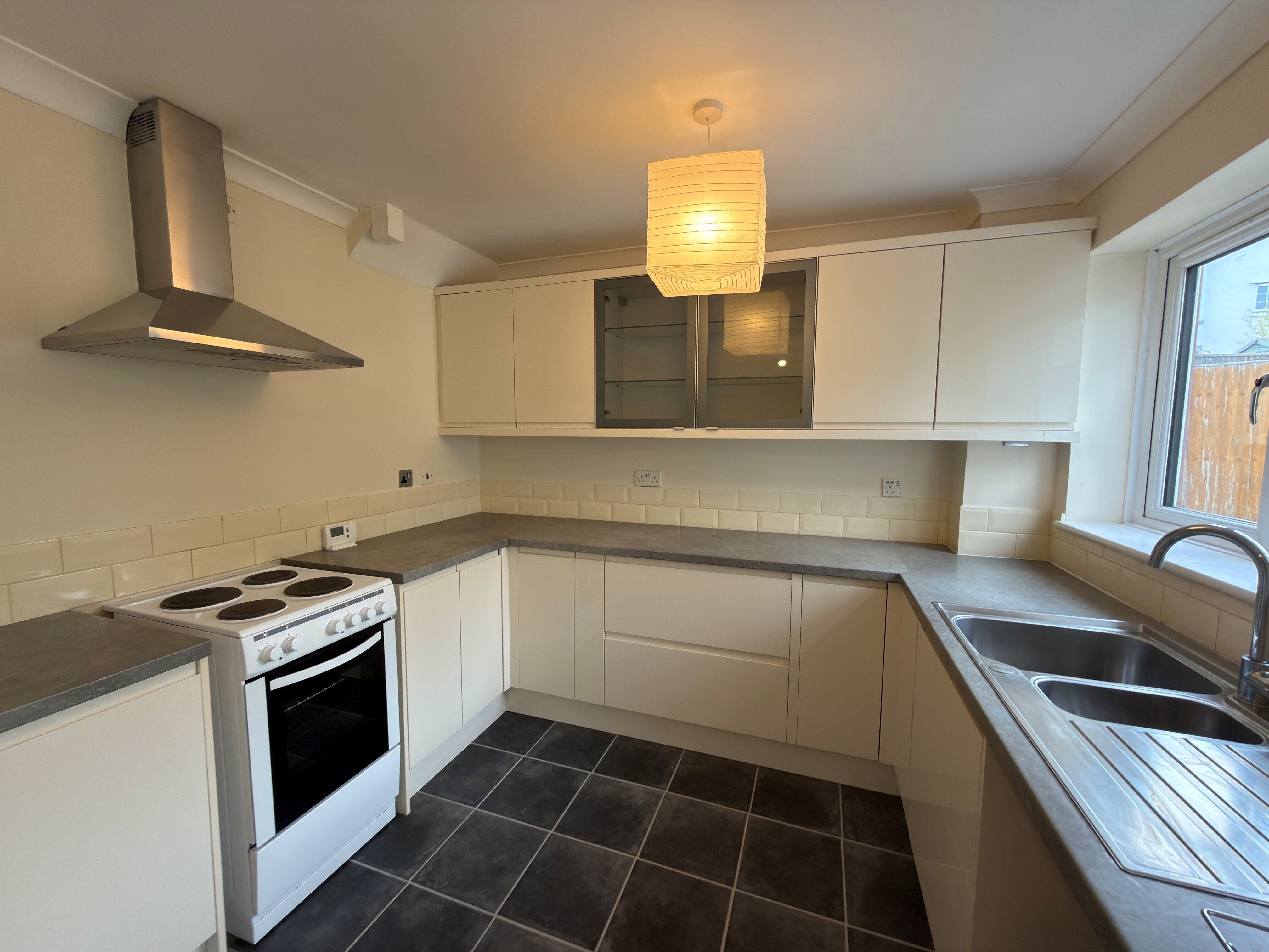 House Walnut Close in Puriton