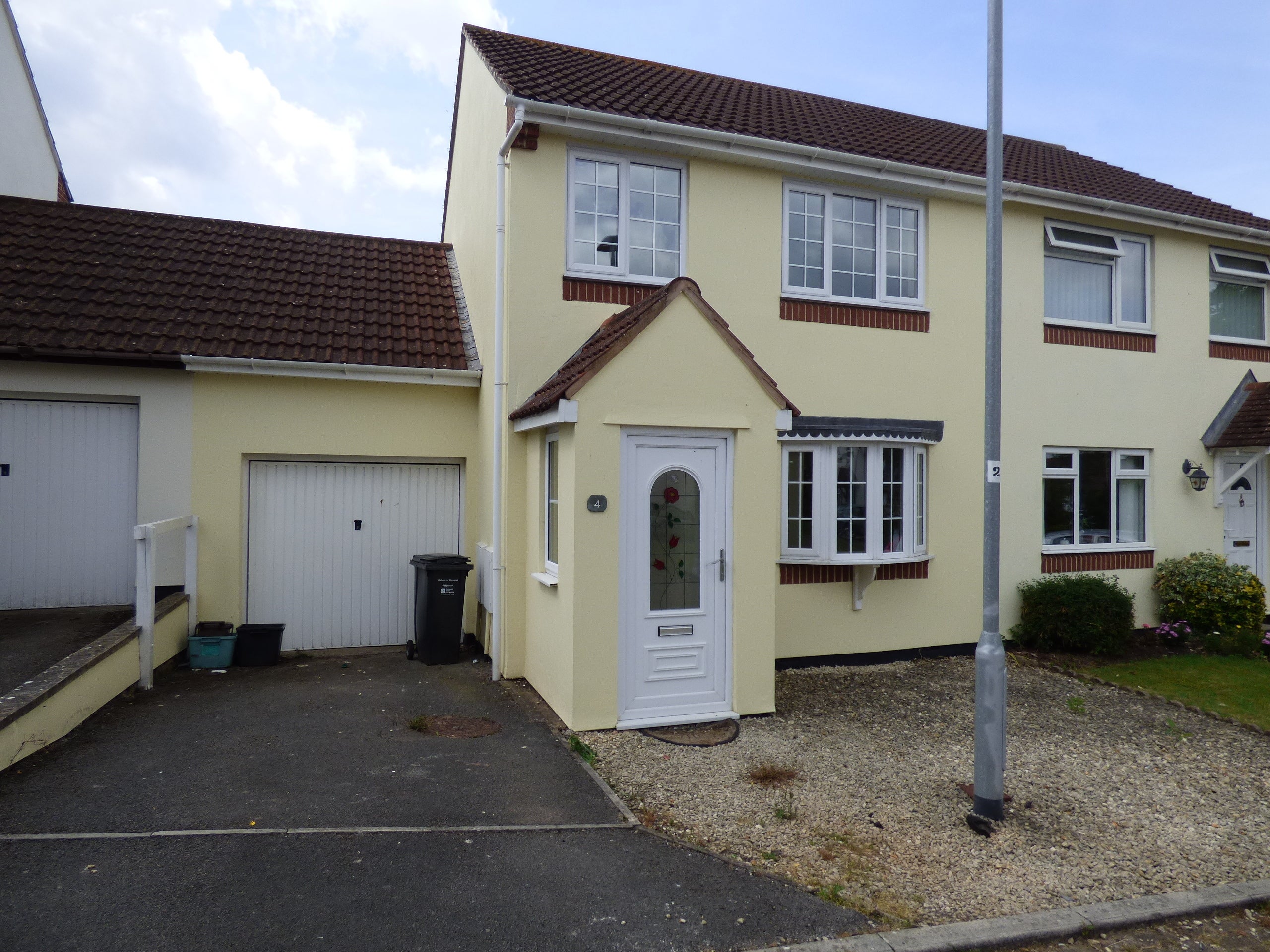 House Walnut Close in Puriton