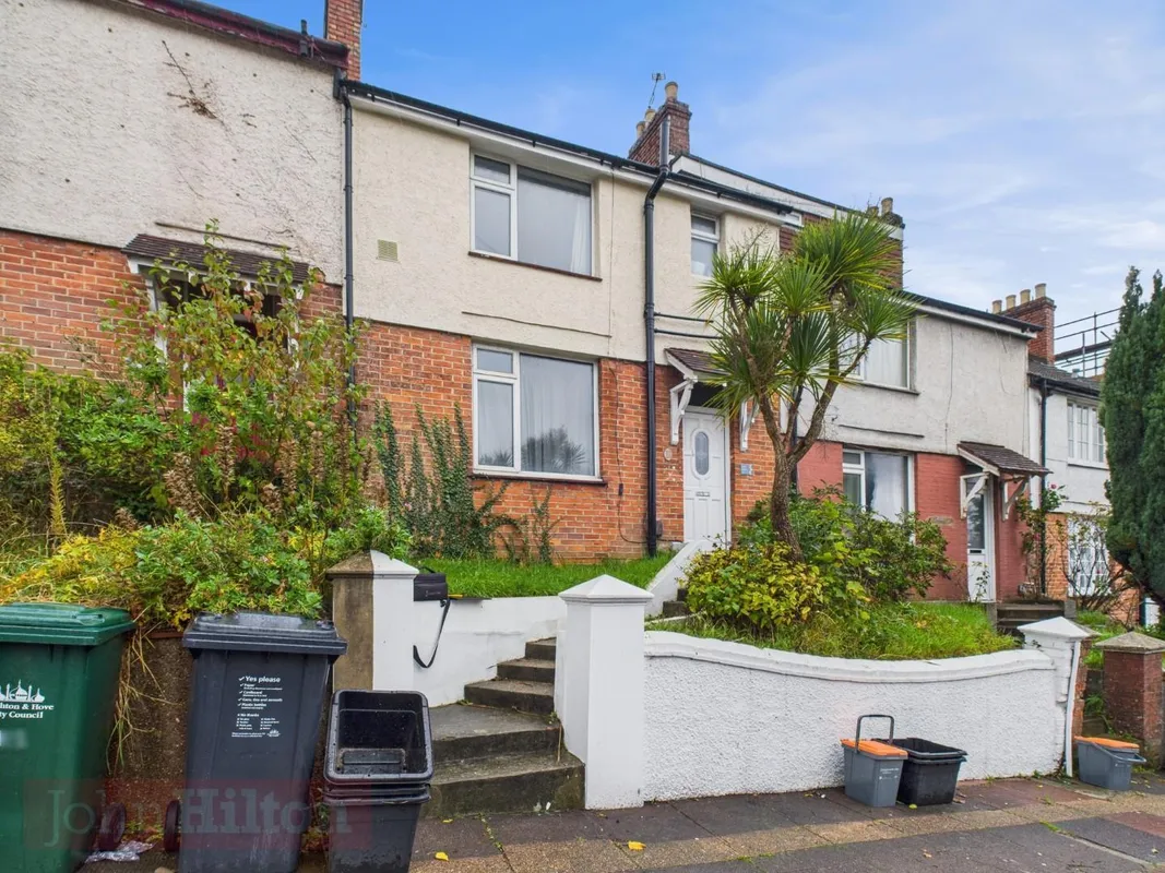 Room Coombe Road in Brighton