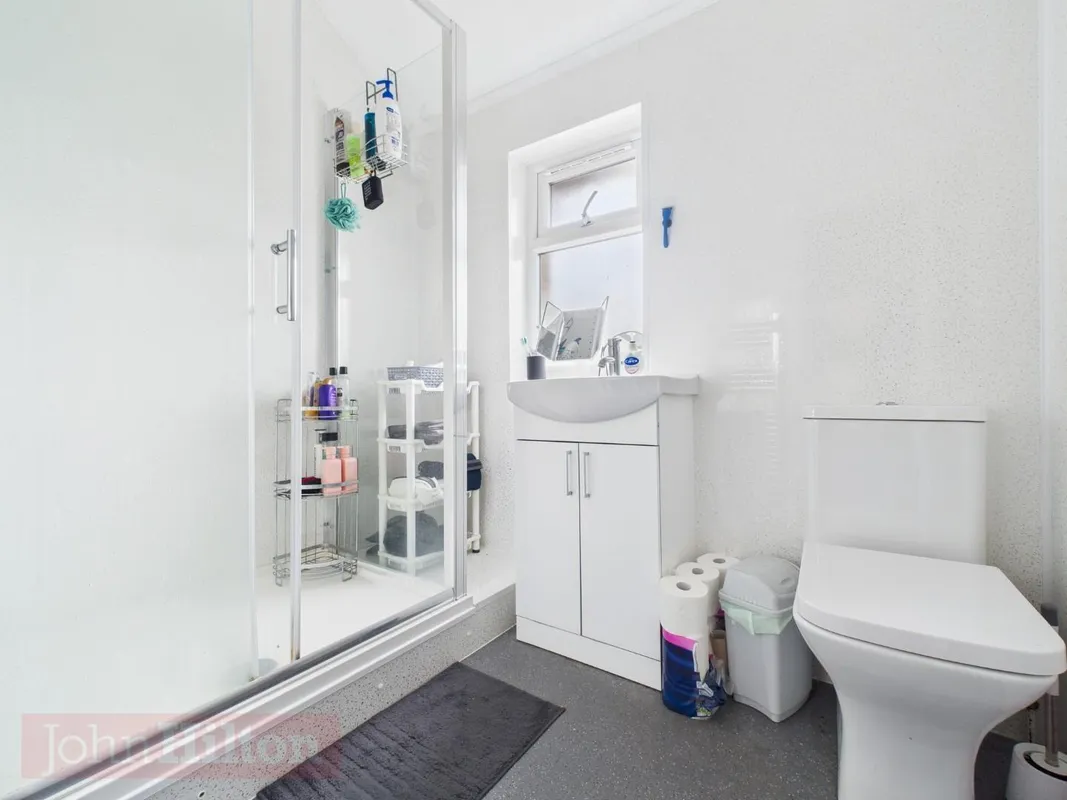 Room Coombe Road in Brighton