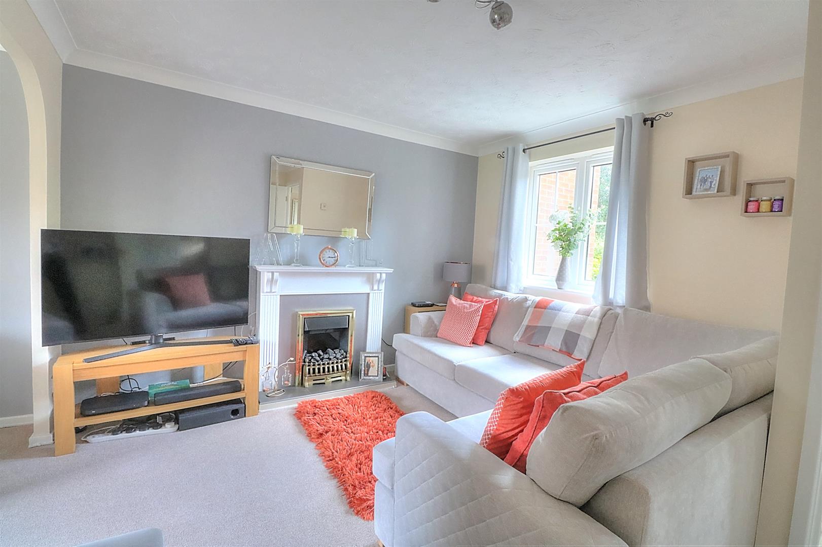 House Celandine Close in Chandler's Ford